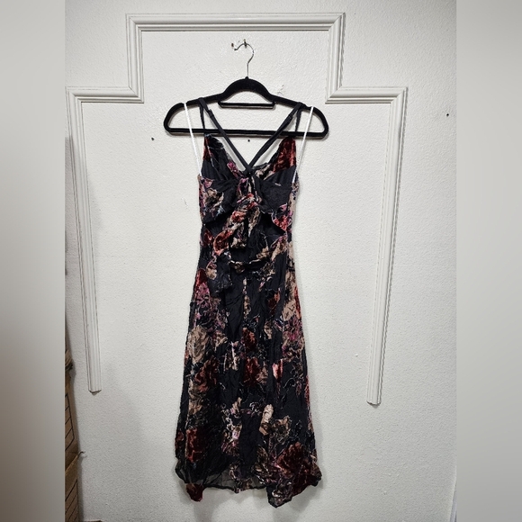 Lulus Exuberant Vibes Black Floral Velvet Burnout Tie-Back Midi Dress Wedding - Picture 8 of 10